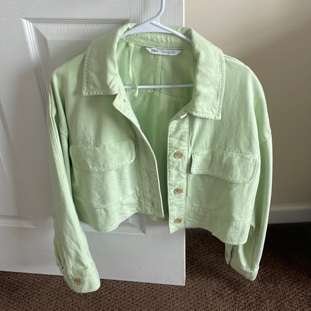 Cropped Zara Light Green Jacket